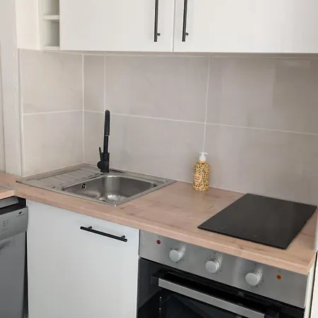 2 Pièces , Clim, Proche